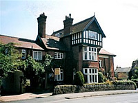 Castle Laurels Guest House