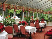 Highclere Hotel