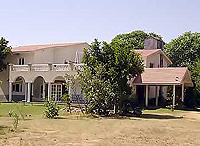 Sri Niwas Country Homes