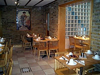 Hotel 65